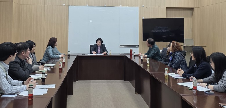 김옥순 도의원, 길고양이 관리 정책 ...