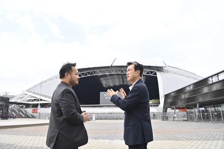 싱가포르서 미리 본 ‘K팝 돔구장’